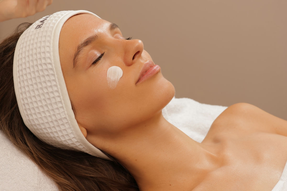 ПИТАНИЕ ДЛЯ СУХОЙ И ОБЕЗВОЖЕННОЙ КОЖИ